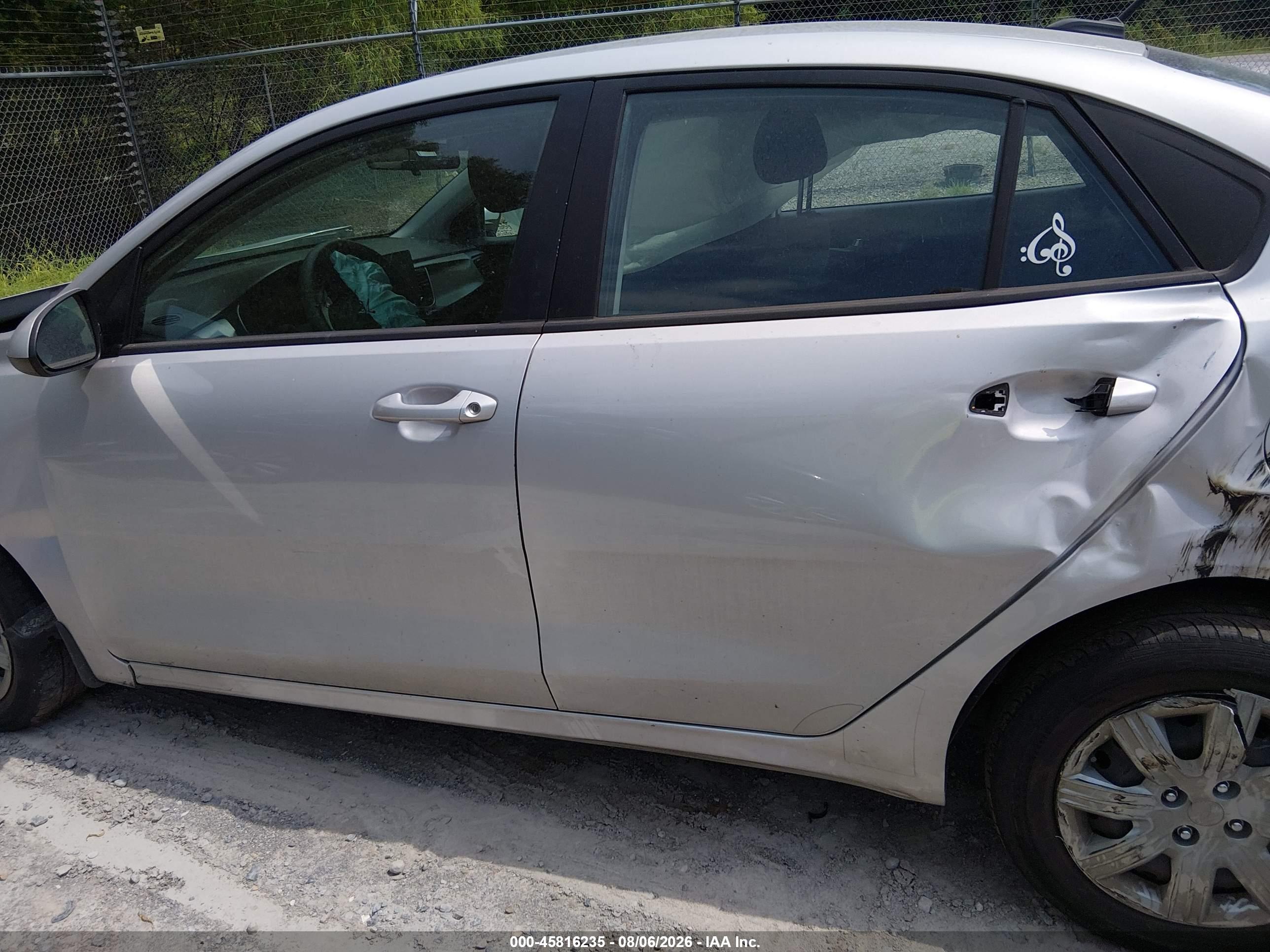 2023 KIA RIO S