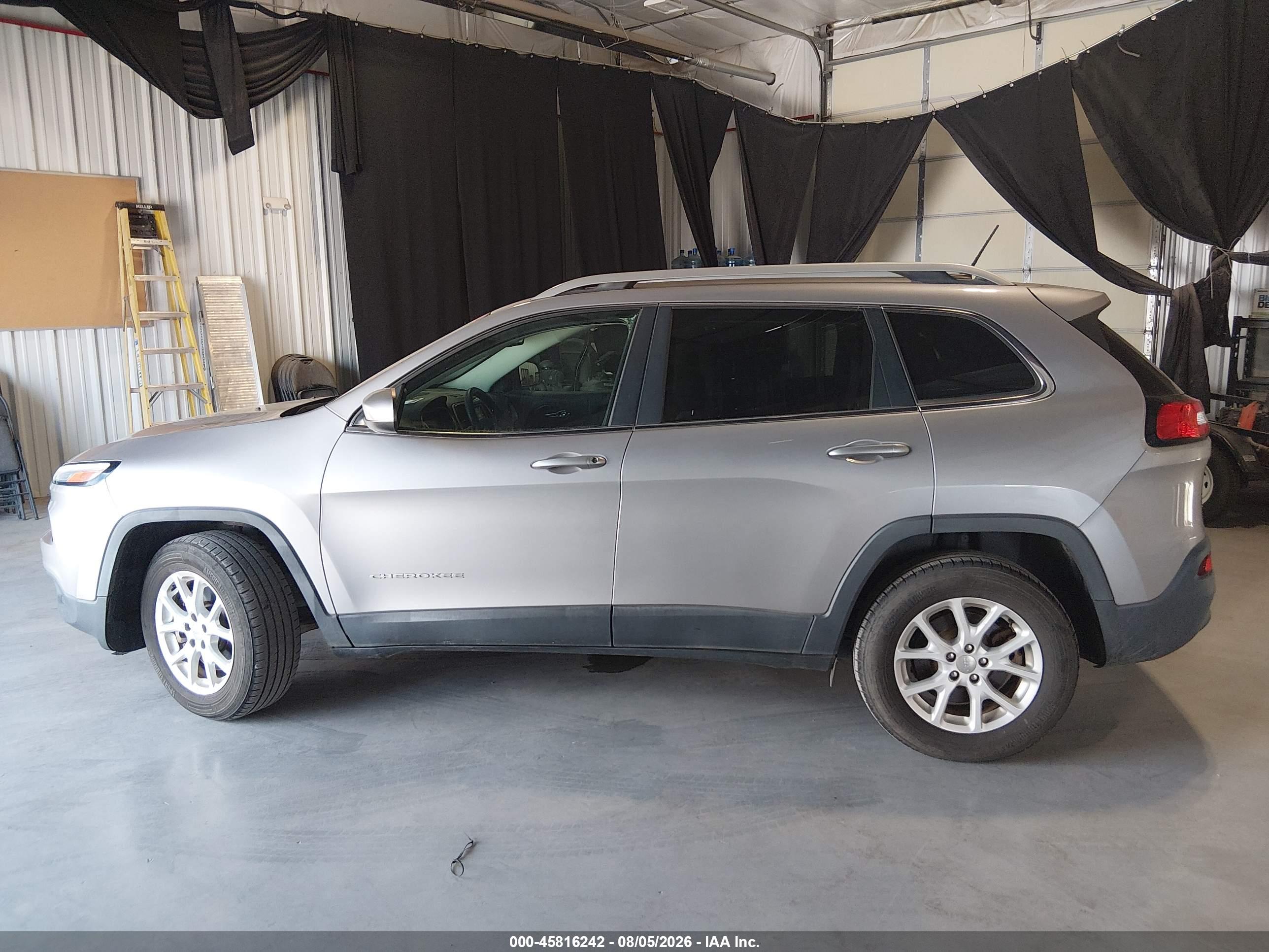 2018 JEEP CHEROKEE LATITUDE 4X4