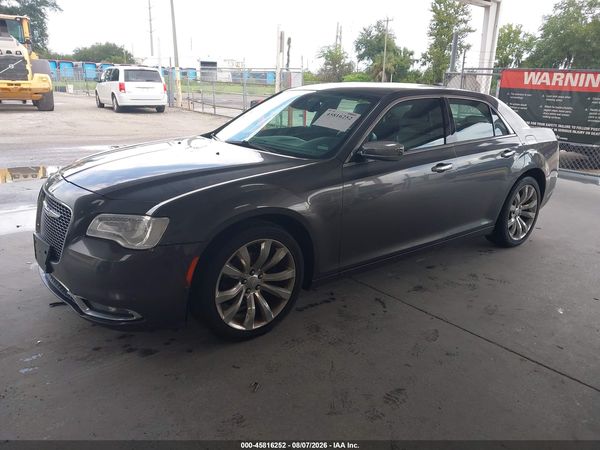 2018 CHRYSLER 300 LIMITED