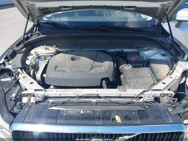 2018 VOLVO XC60 T6 MOMENTUM