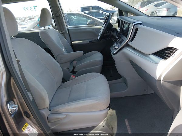 2017 TOYOTA SIENNA L 7 PASSENGER