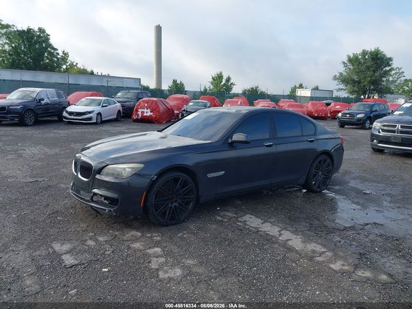 2012 BMW 740I