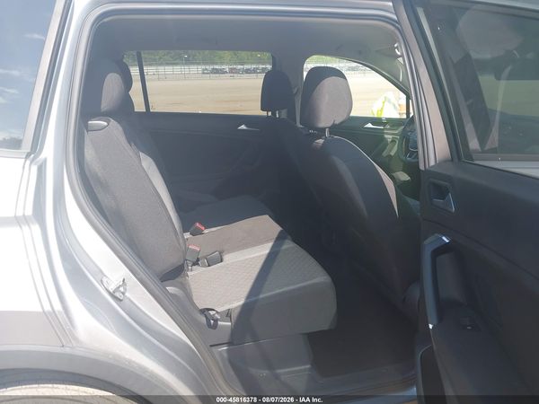 2020 VOLKSWAGEN TIGUAN 2.0T S — I8