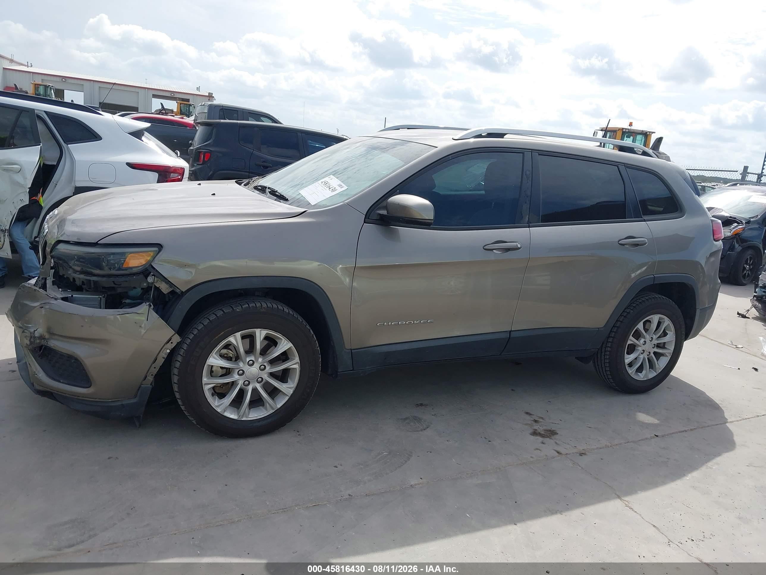 2021 JEEP CHEROKEE LATITUDE 4X4