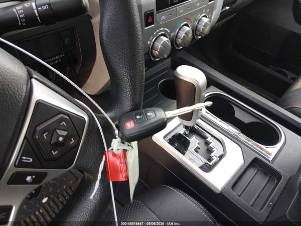 2020 TOYOTA TUNDRA