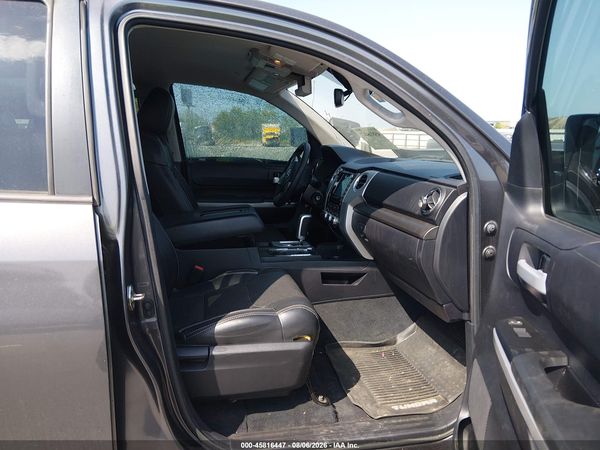 2020 TOYOTA TUNDRA