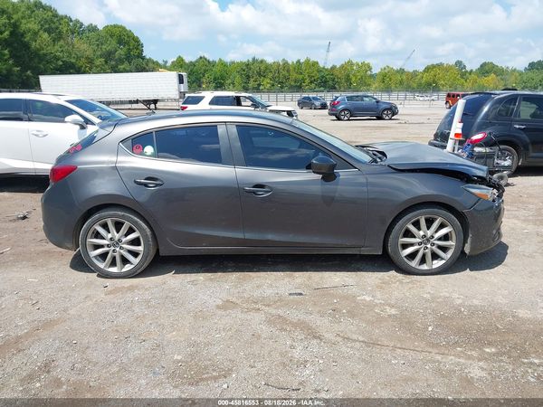 2017 MAZDA MAZDA3 TOURING