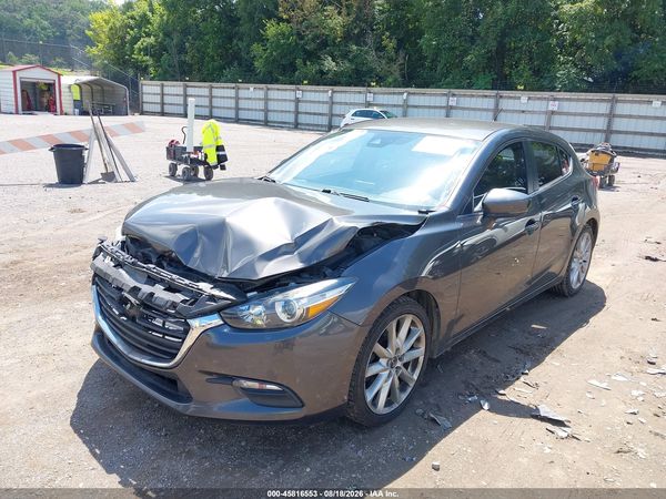 2017 MAZDA MAZDA3 TOURING