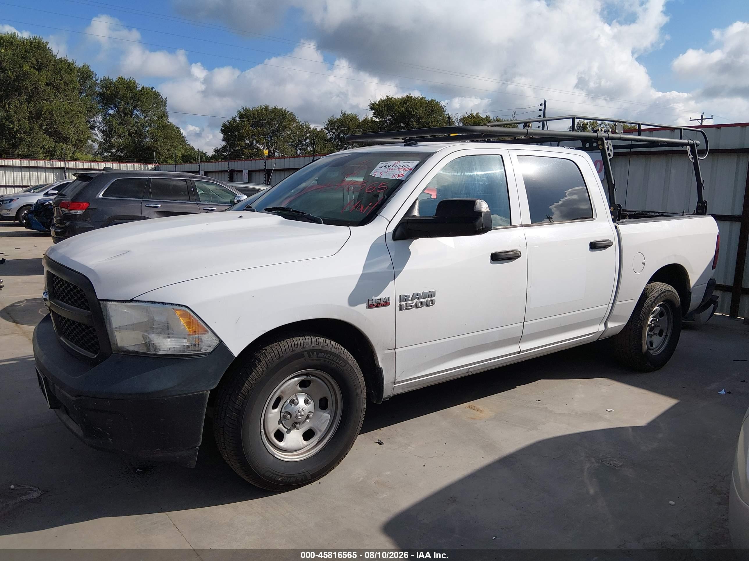 2018 RAM 1500 TRADESMAN  4X2 5'7 BOX