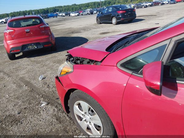 2016 KIA FORTE LX