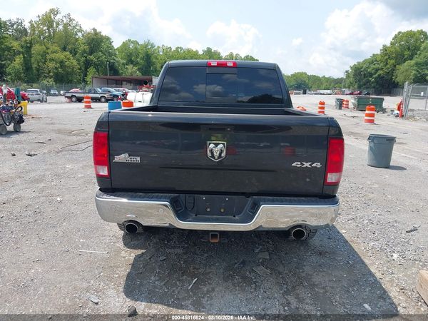 2017 RAM 1500 BIG HORN  4X4 5'7 BOX