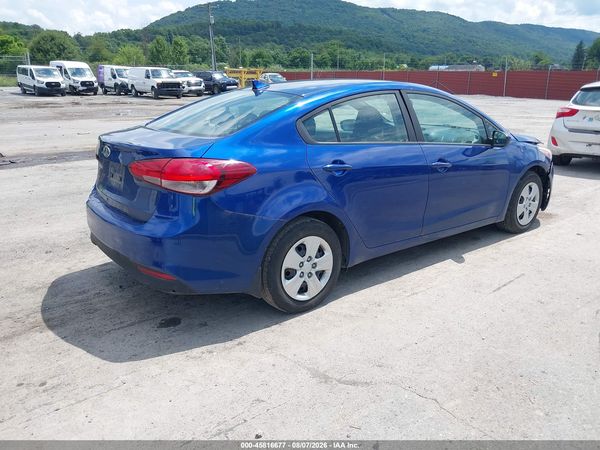 2017 KIA FORTE LX