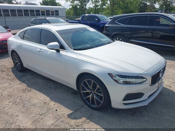 2018 VOLVO S90 T5 MOMENTUM
