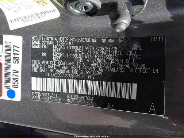 2012 TOYOTA SIENNA XLE 7 PASSENGER — I9