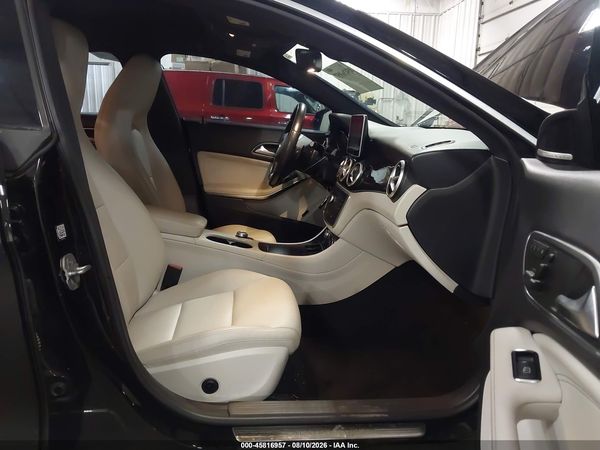 2015 MERCEDES-BENZ CLA 250 4MATIC