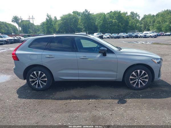 2024 VOLVO XC60 B5 CORE DARK THEME