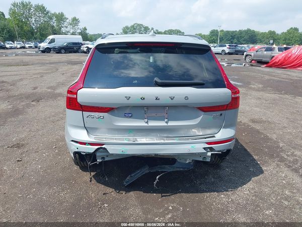 2024 VOLVO XC60 B5 CORE DARK THEME