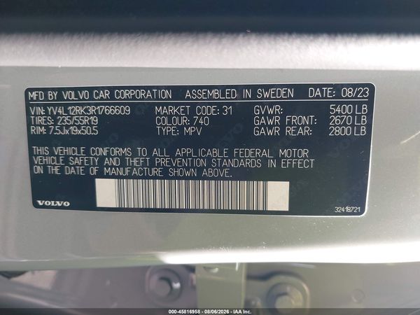 2024 VOLVO XC60 B5 CORE DARK THEME