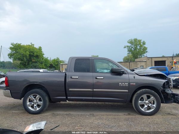 2017 RAM 1500 BIG HORN  4X4 6'4 BOX