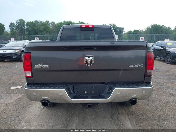 2017 RAM 1500 BIG HORN  4X4 6'4 BOX