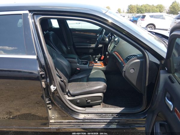 2012 CHRYSLER 300 LIMITED