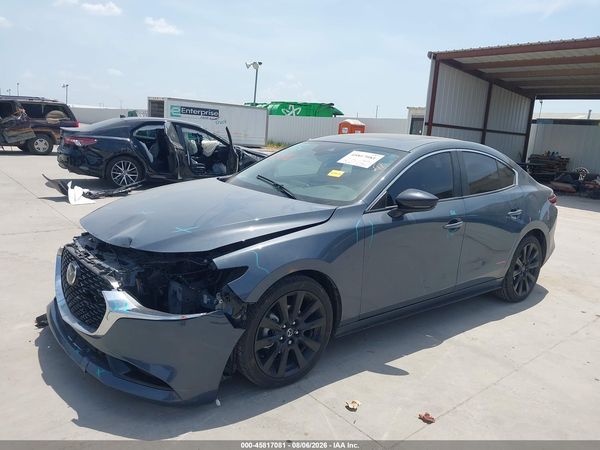2022 MAZDA MAZDA3 CARBON EDITION