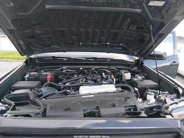 2025 TOYOTA TACOMA SR