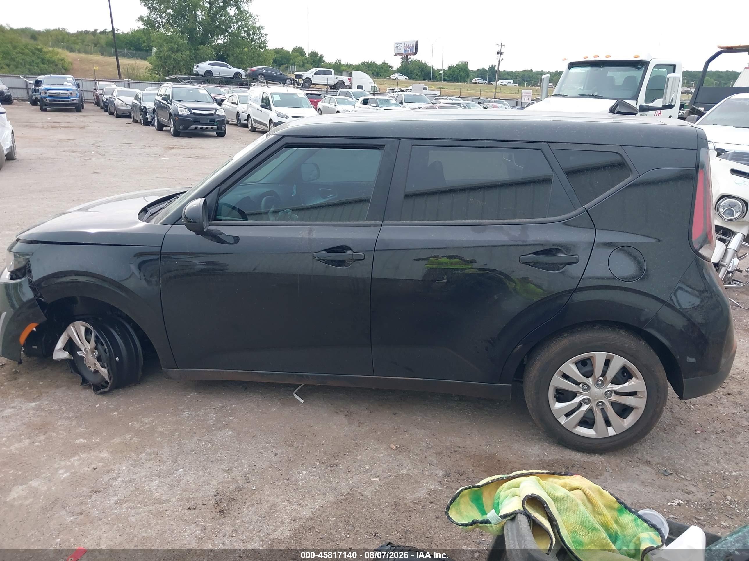 2025 KIA SOUL LX