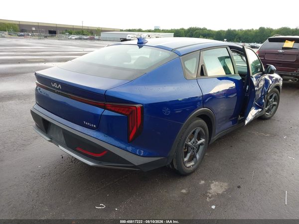 2025 KIA K4 LXS