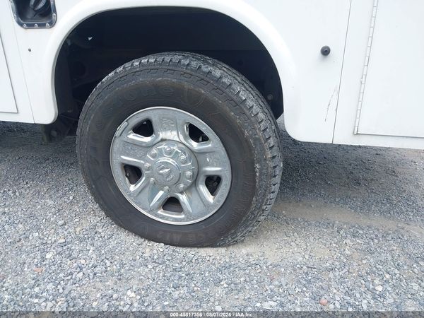 2022 RAM 2500 TRADESMAN  4X2 8' BOX