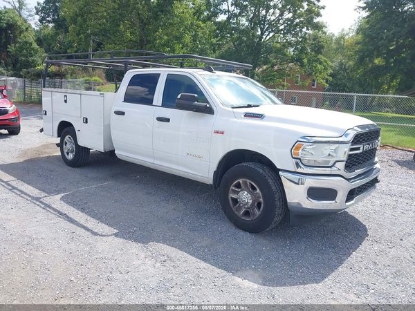 2022 RAM 2500 TRADESMAN  4X2 8' BOX