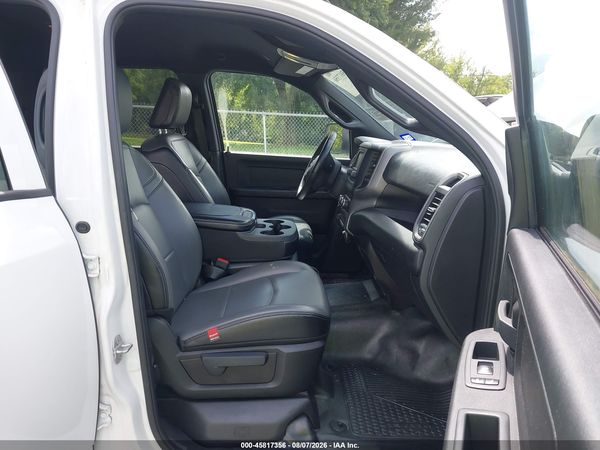 2022 RAM 2500 TRADESMAN  4X2 8' BOX