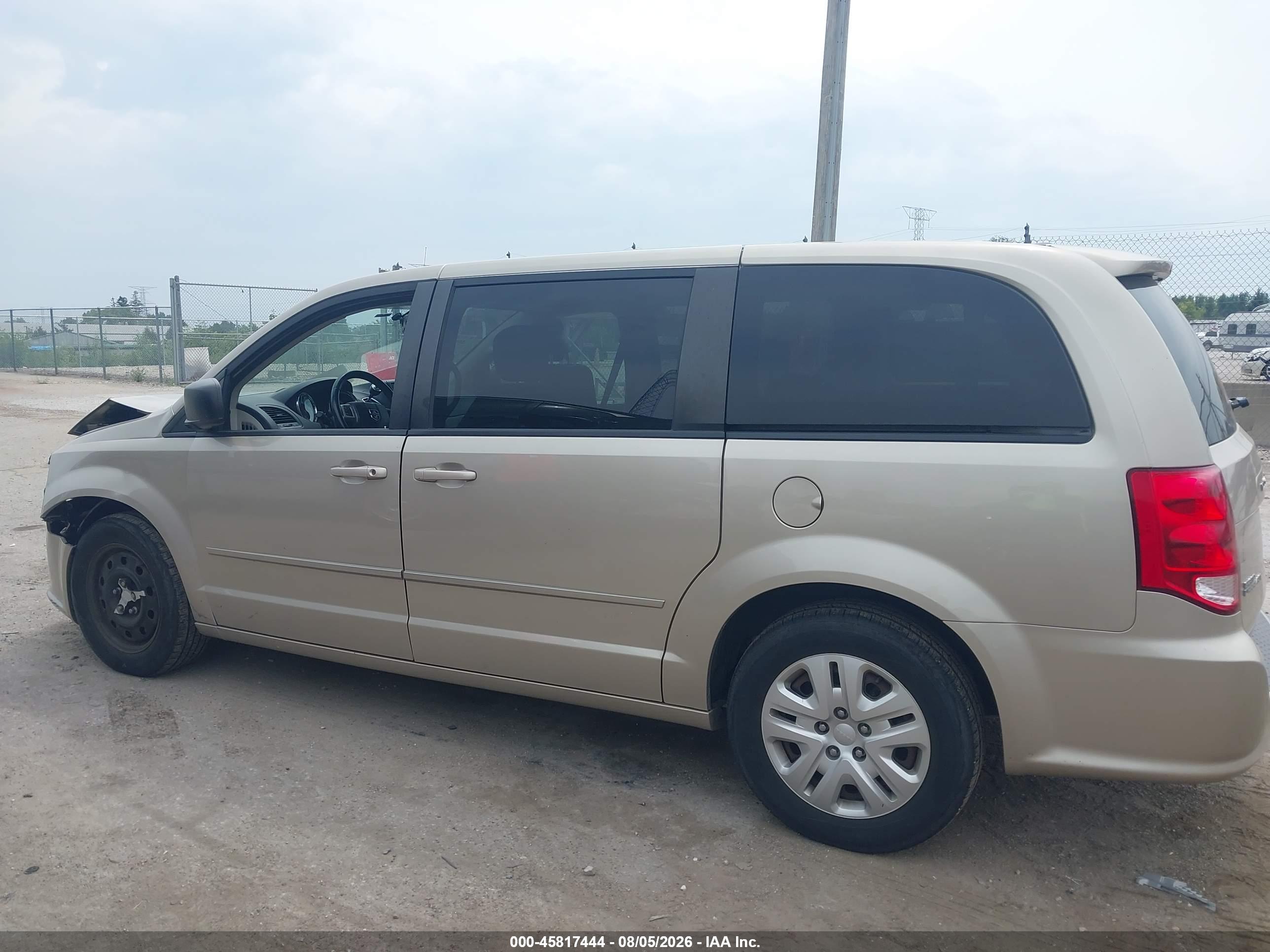 2016 DODGE GRAND CARAVAN SE