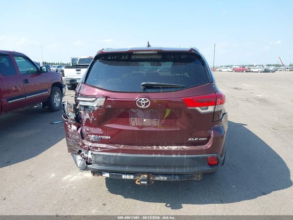 2019 TOYOTA HIGHLANDER XLE