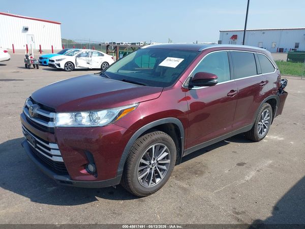 2019 TOYOTA HIGHLANDER XLE