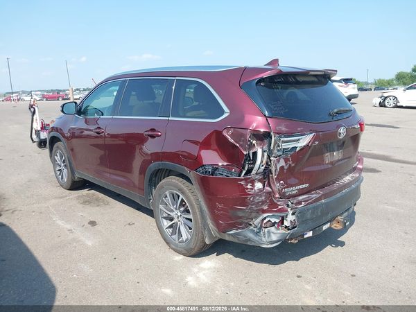 2019 TOYOTA HIGHLANDER XLE