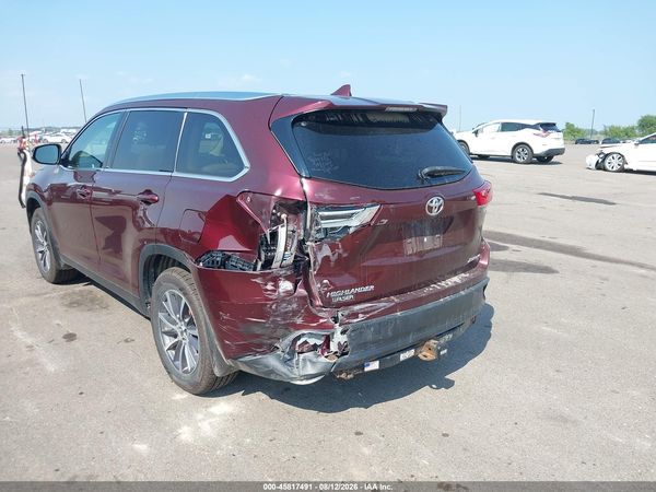 2019 TOYOTA HIGHLANDER XLE
