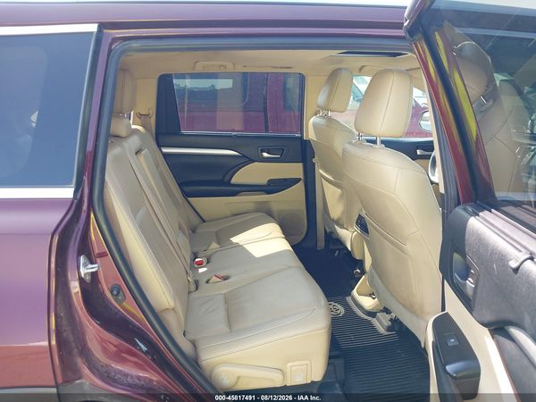 2019 TOYOTA HIGHLANDER XLE