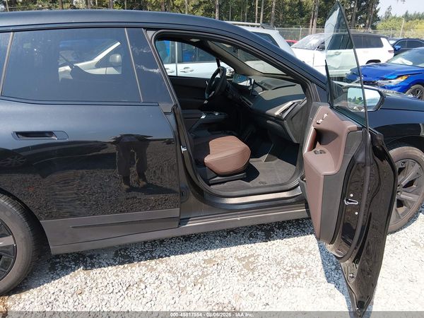 2025 BMW IX XDRIVE50