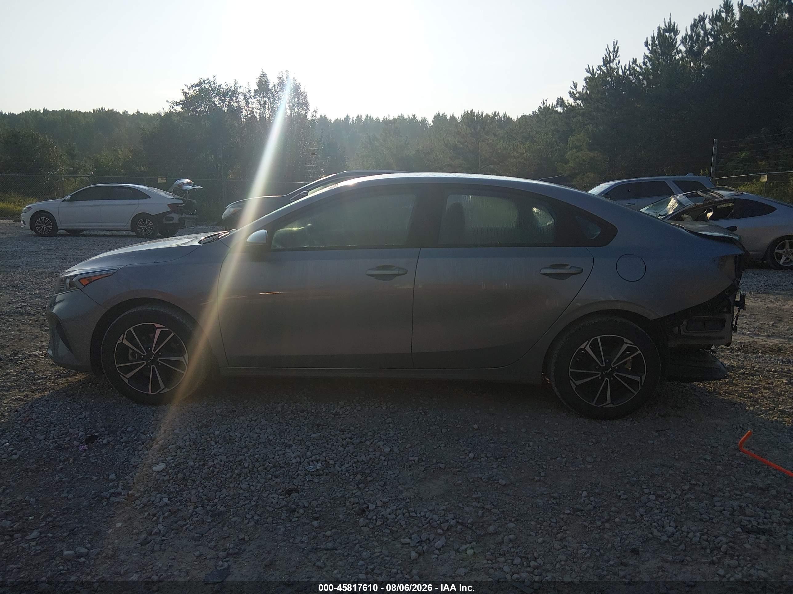 2023 KIA FORTE LXS