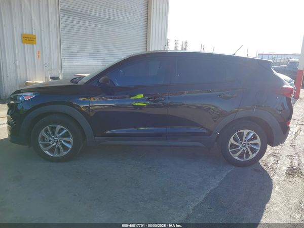 2018 HYUNDAI TUCSON SE