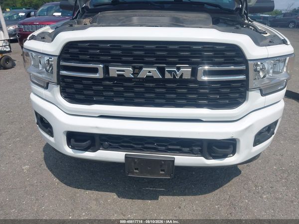 2022 RAM 2500 BIG HORN  4X4 6'4 BOX