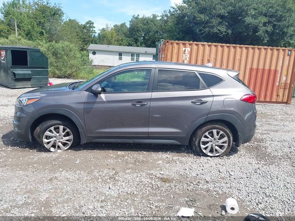 2021 HYUNDAI TUCSON SE — I117