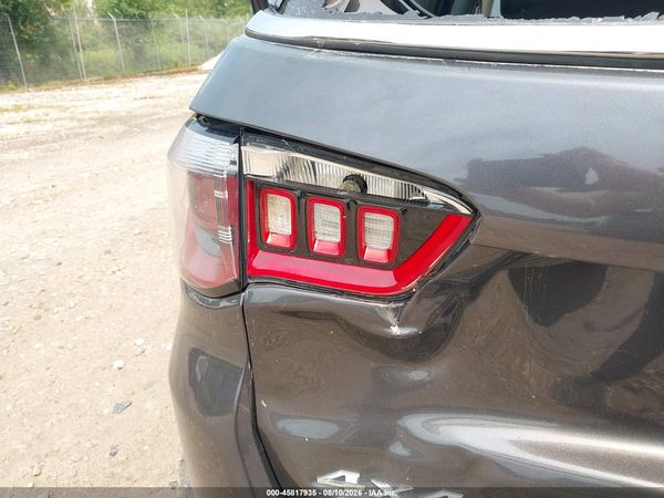 2018 JEEP COMPASS LATITUDE 4X4