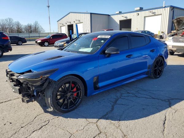 2018 KIA STINGER