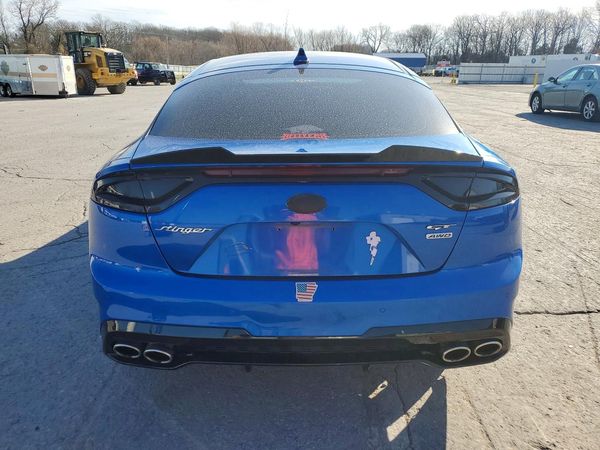 2018 KIA STINGER
