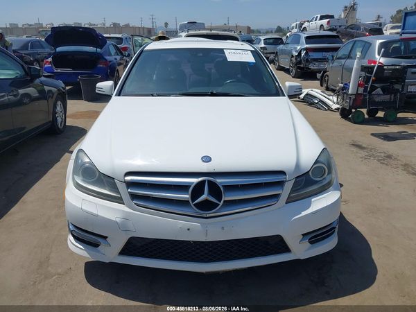 2013 MERCEDES-BENZ C 250 SPORT