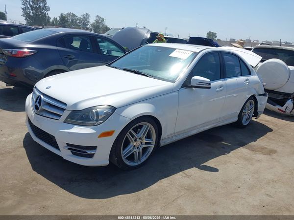 2013 MERCEDES-BENZ C 250 SPORT