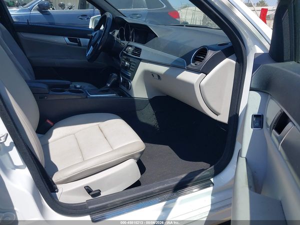 2013 MERCEDES-BENZ C 250 SPORT