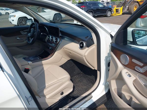 2020 MERCEDES-BENZ GLC 300 4MATIC